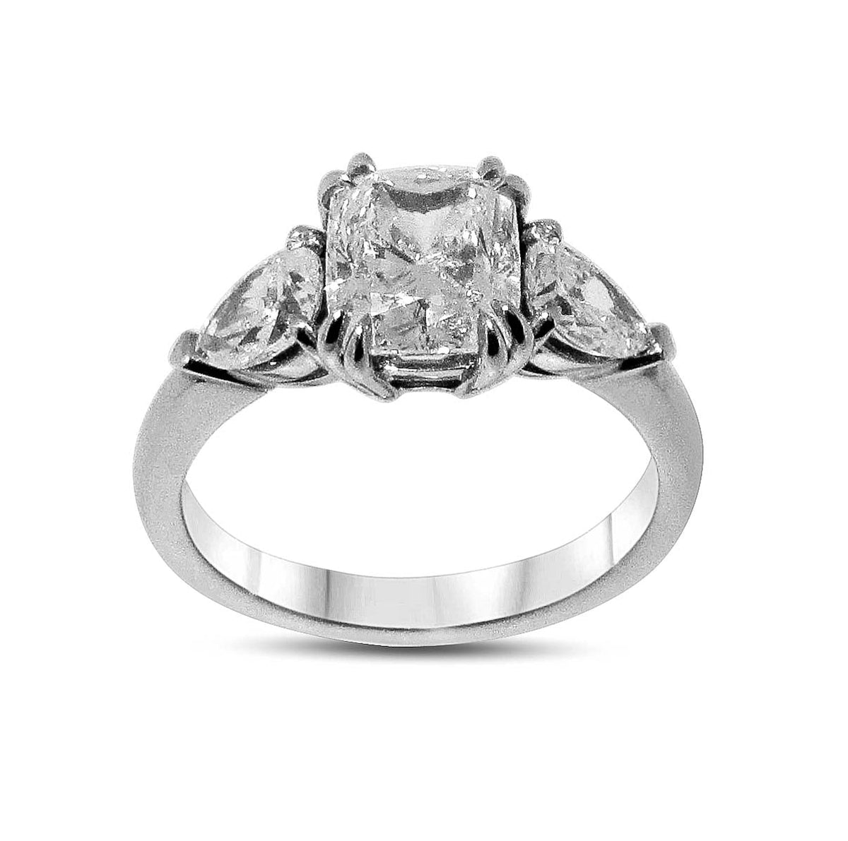 Cushion Cut Engagement Rings